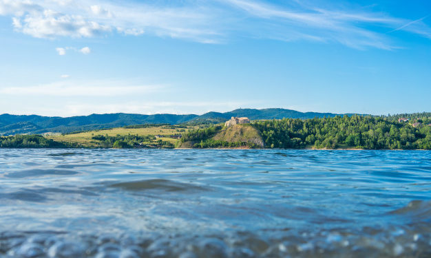 Mare o montagna cosa scegliere per la tua vacanza?