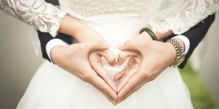 Gli elementi essenziali per organizzare il matrimonio: la lista per non dimenticarli