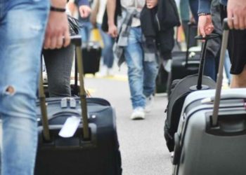 Scioperi, cancellazioni e ritardi: l’estate nera degli aeroporti
