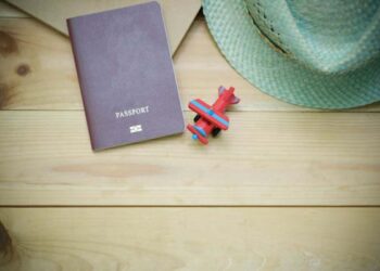 Come risparmiare sui biglietti dei voli low cost