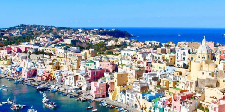 In giro per la Campania: le 5 migliori spiagge da scoprire