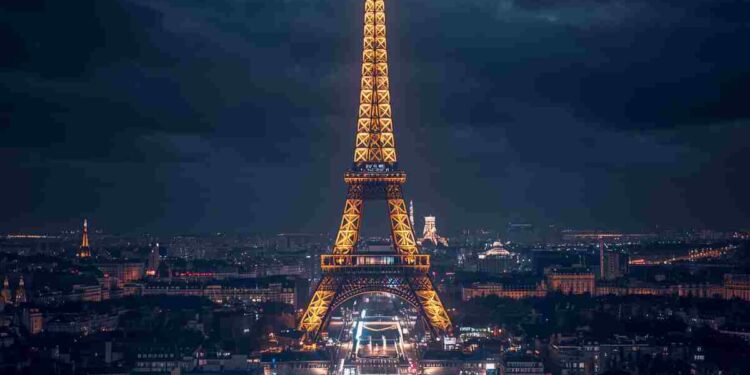Parigi in 48 ore: Itinerario magico tra Icone e tesori nascosti