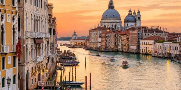Weekend low cost a Venezia: come vivere la magia della Serenissima senza svuotare il portafoglio